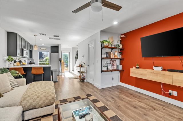 3808 Southway DR 103, Austin, TX 78704