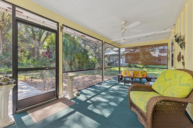 8816 SE May Terrace, Hobe Sound, FL 33455