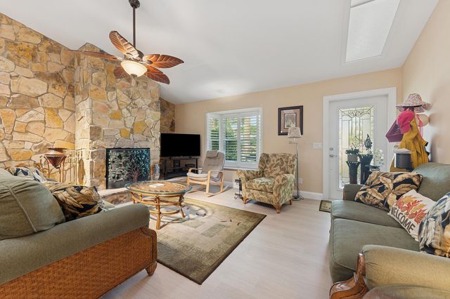 8816 SE May Terrace, Hobe Sound, FL 33455