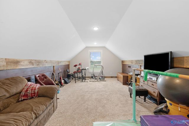 256 W D Harvey Road, Falkville, AL 35622