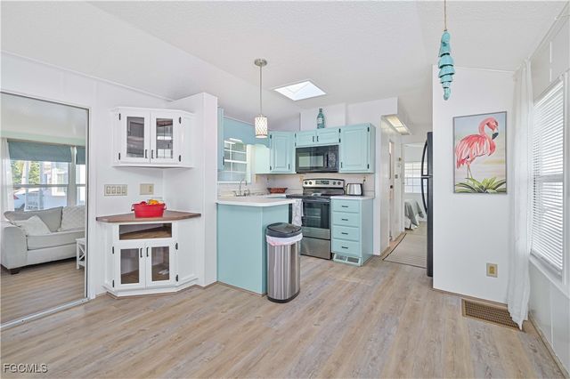 4751 Liberty LN W, Estero, FL 33928