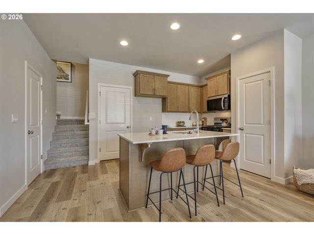 2084 Myrtle Ln Lot 83, Forest Grove, OR 97116