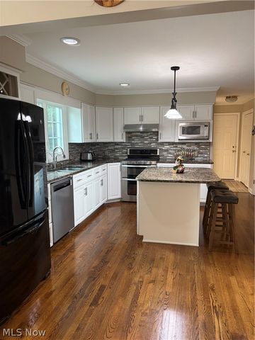 3630 Longwood Drive, Medina, OH 44256