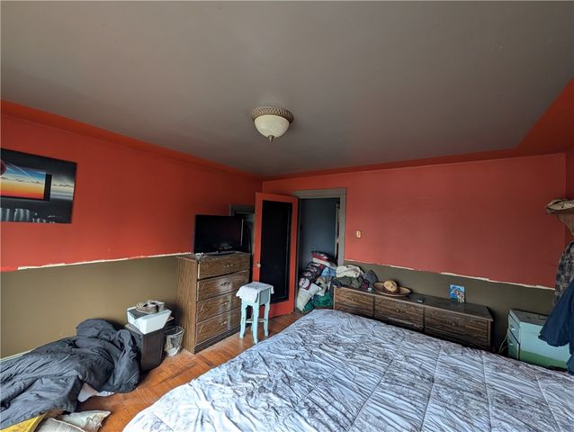 4721 Lebanon Church Rd, West Mifflin, PA 15122