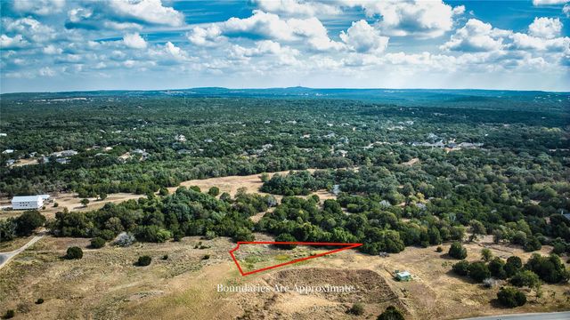10 Crazy Cross RD, Wimberley, TX 78676