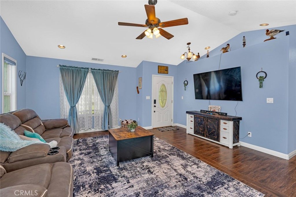 Image 10 of property listing at 3363 Maravilla, Coulterville, CA 95311