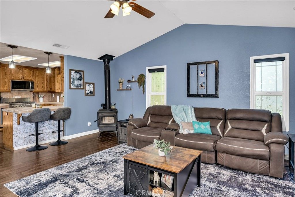 Image 15 of property listing at 3363 Maravilla, Coulterville, CA 95311