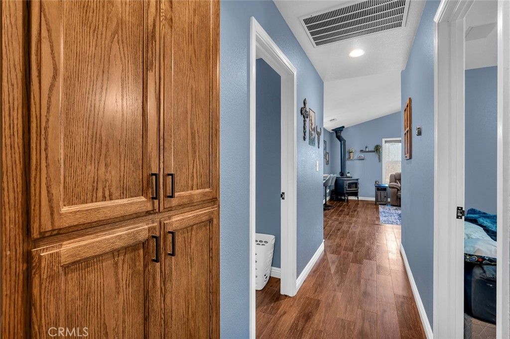 Image 31 of property listing at 3363 Maravilla, Coulterville, CA 95311