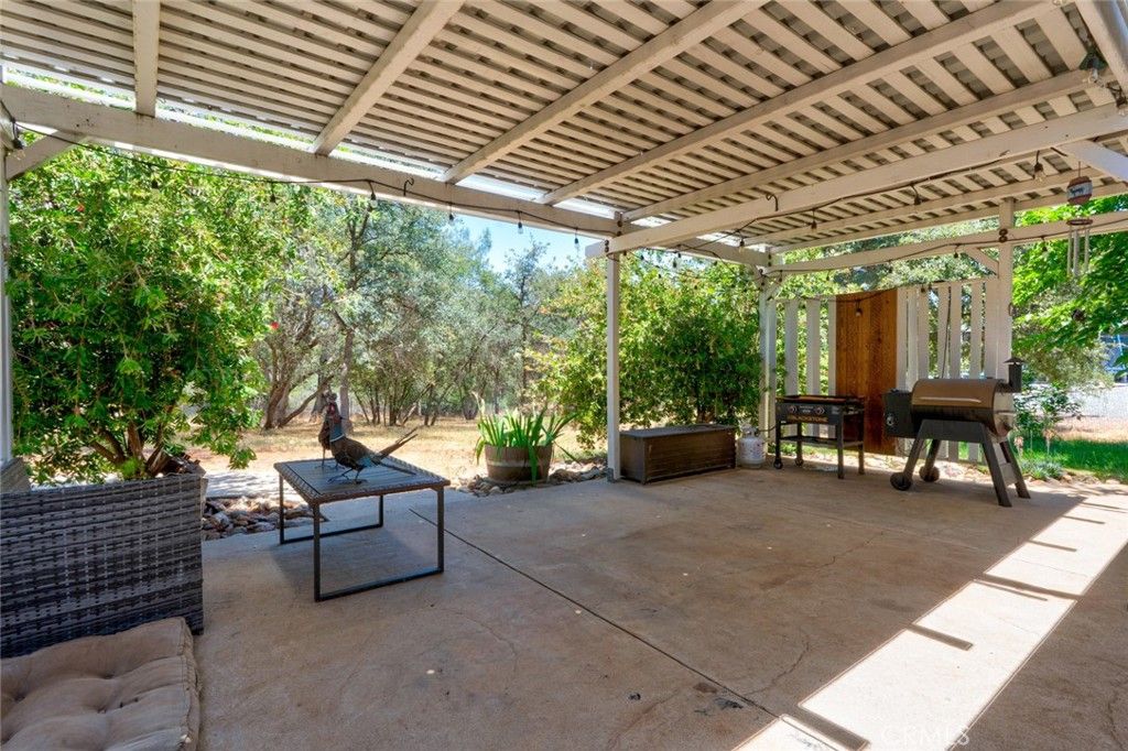 Image 34 of property listing at 3363 Maravilla, Coulterville, CA 95311