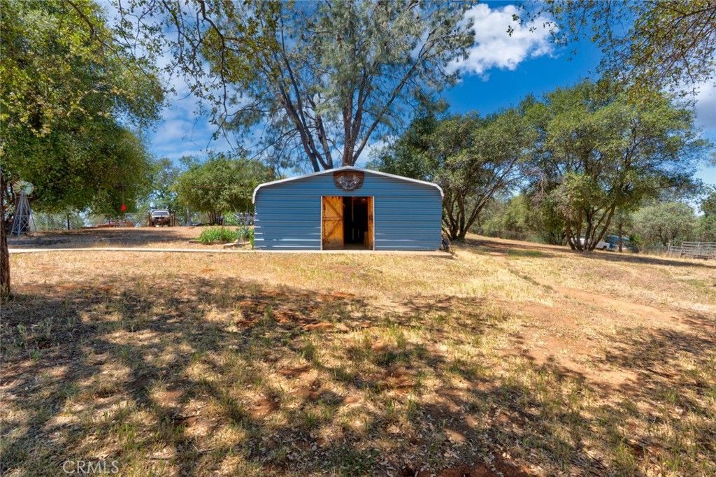 Image 37 of property listing at 3363 Maravilla, Coulterville, CA 95311