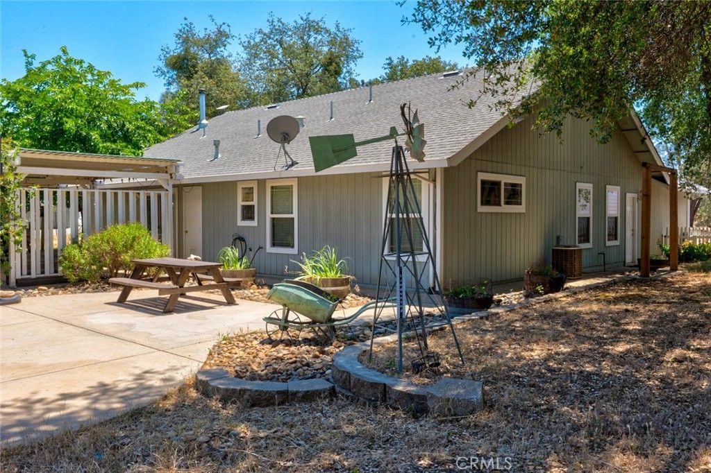 Image 40 of property listing at 3363 Maravilla, Coulterville, CA 95311
