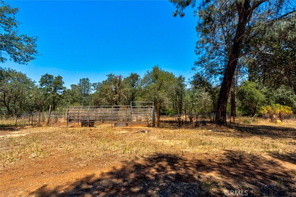 Image 51 of property listing at 3363 Maravilla, Coulterville, CA 95311