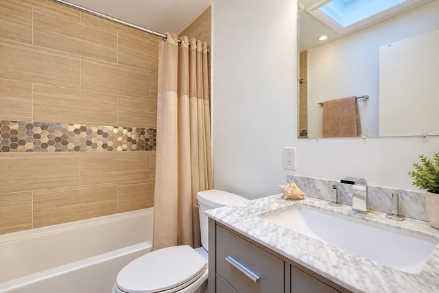 78 Maple Street, Northborough, MA 01532