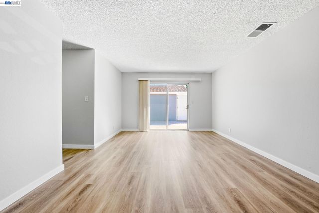 835 Royal Ann Lane, Concord, CA 94518