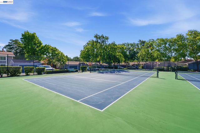 835 Royal Ann Lane, Concord, CA 94518