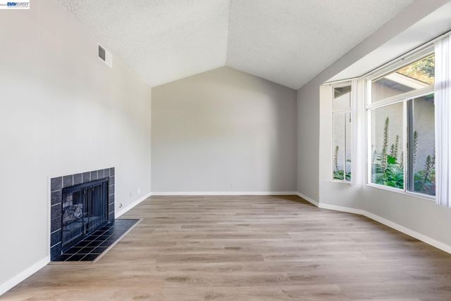 835 Royal Ann Lane, Concord, CA 94518