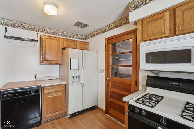 5723 S 100 W, Fountaintown, IN 46130