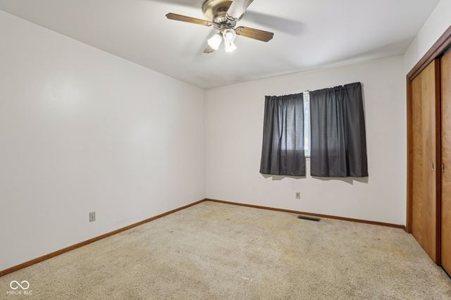 5723 S 100 W, Fountaintown, IN 46130