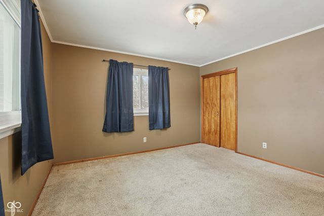 5723 S 100 W, Fountaintown, IN 46130