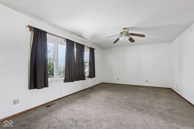 5723 S 100 W, Fountaintown, IN 46130