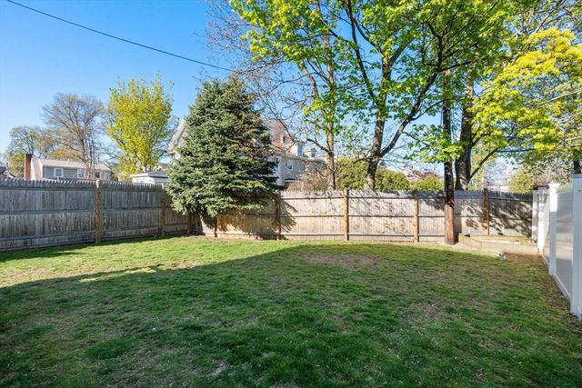 18 Hovey Street 18, Newton, MA 02458