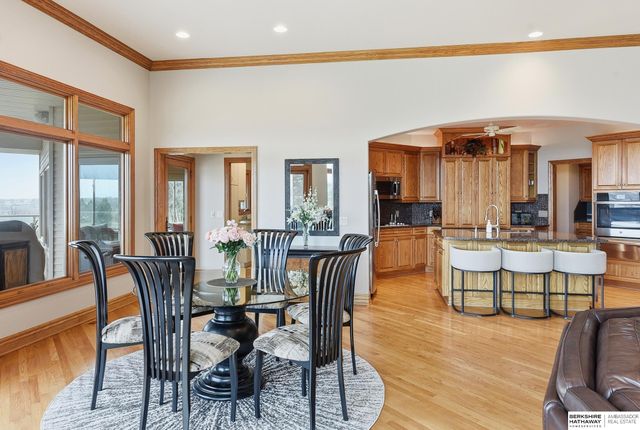 4809 N 196th Circle, Elkhorn, NE 68022