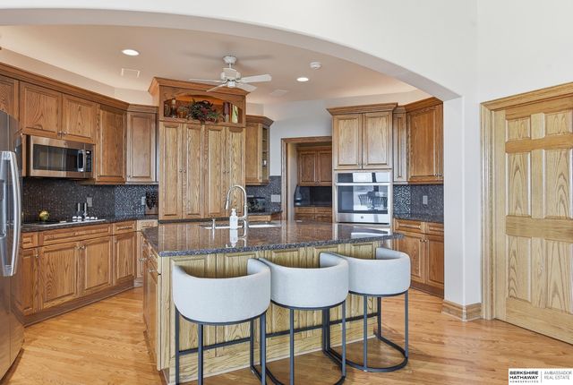 4809 N 196th Circle, Elkhorn, NE 68022