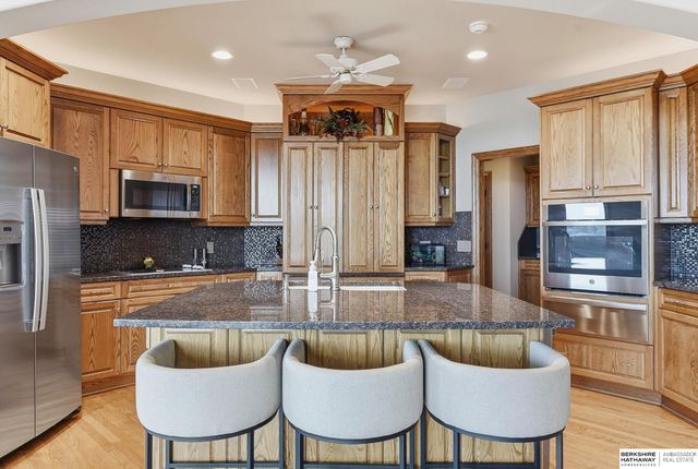 4809 N 196th Circle, Elkhorn, NE 68022