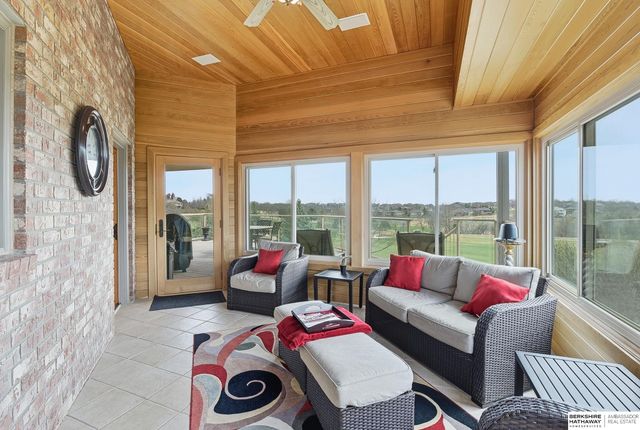 4809 N 196th Circle, Elkhorn, NE 68022