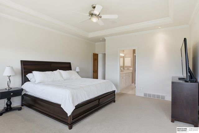 4809 N 196th Circle, Elkhorn, NE 68022