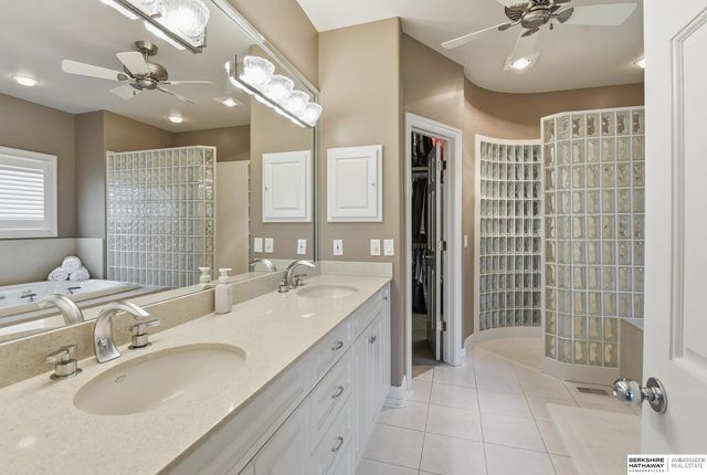 4809 N 196th Circle, Elkhorn, NE 68022