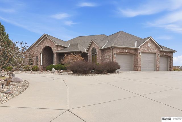 4809 N 196th Circle, Elkhorn, NE 68022
