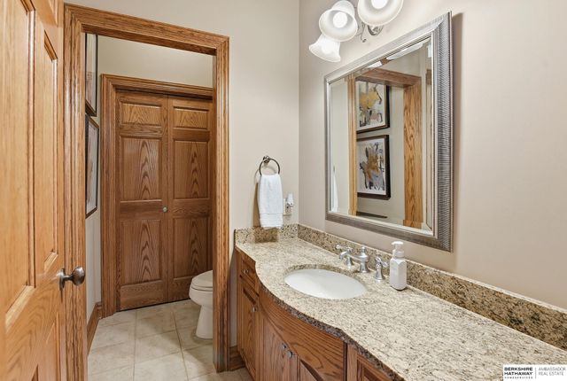 4809 N 196th Circle, Elkhorn, NE 68022