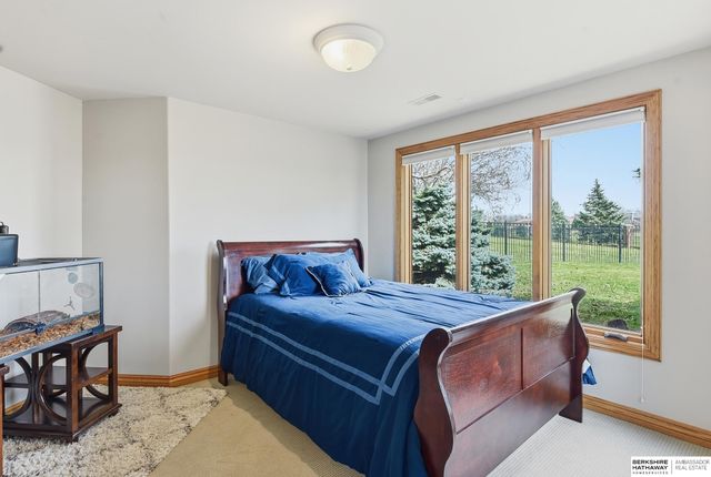 4809 N 196th Circle, Elkhorn, NE 68022