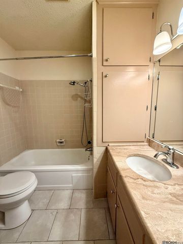 10024 Ridgely Dr, Baton Rouge, LA 70809