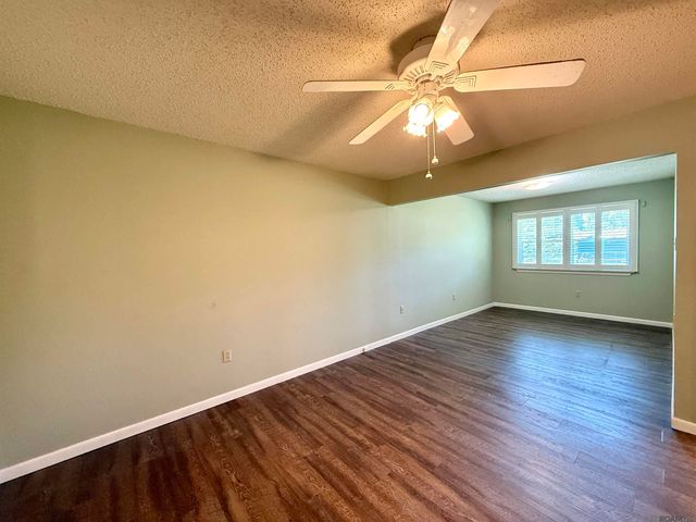 10024 Ridgely Dr, Baton Rouge, LA 70809