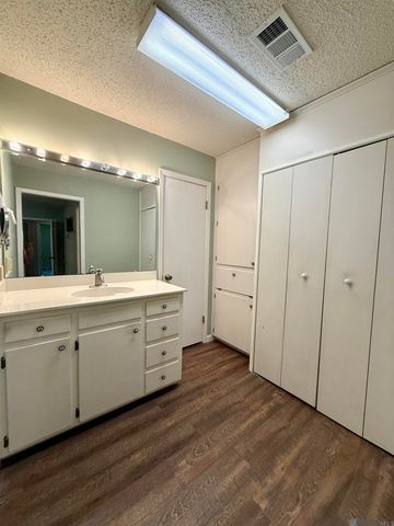 10024 Ridgely Dr, Baton Rouge, LA 70809
