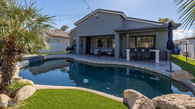 10114 W SUPERIOR Avenue, Tolleson, AZ 85353