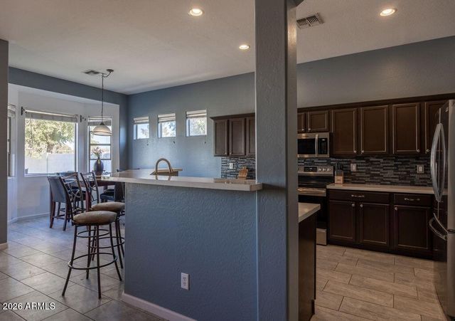 10114 W SUPERIOR Avenue, Tolleson, AZ 85353