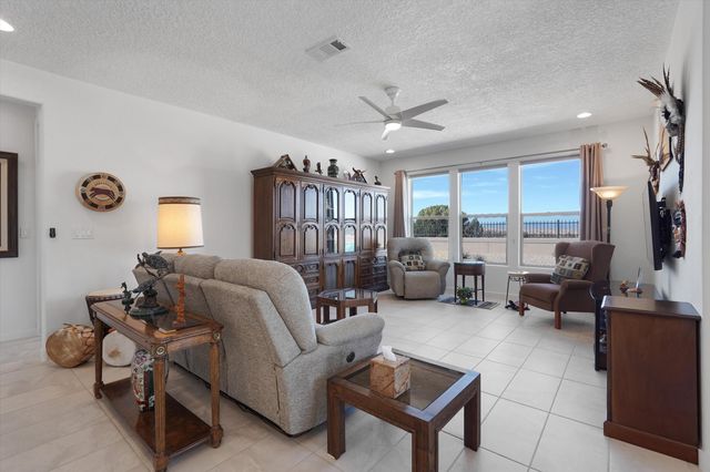 2831 Kings Canyon Loop NE, Rio Rancho, NM 87144