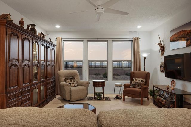 2831 Kings Canyon Loop NE, Rio Rancho, NM 87144