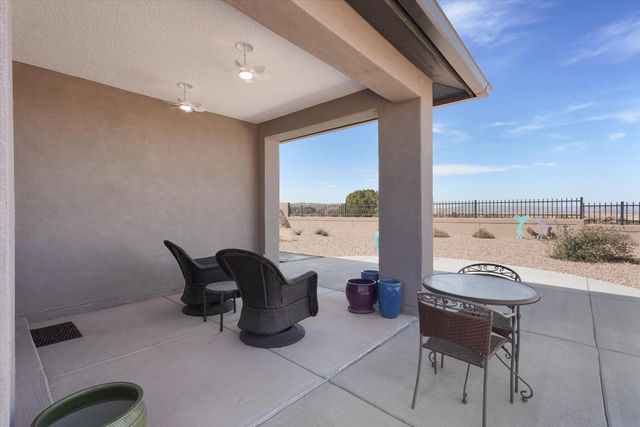 2831 Kings Canyon Loop NE, Rio Rancho, NM 87144