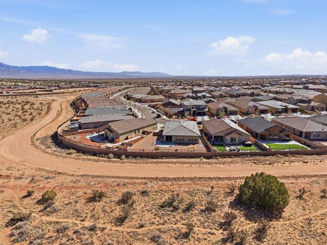 2831 Kings Canyon Loop NE, Rio Rancho, NM 87144