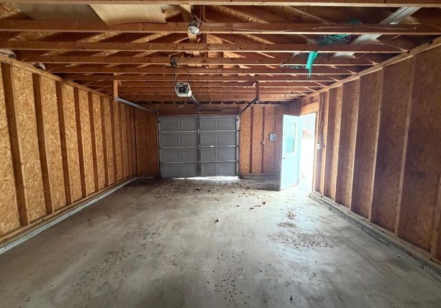 303 E Lake Street, Knox, IN 46534