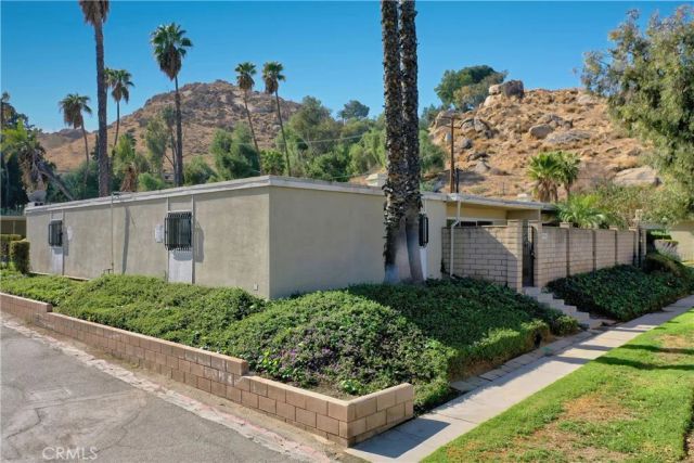 3090 Panorama Road A, Riverside, CA 92506