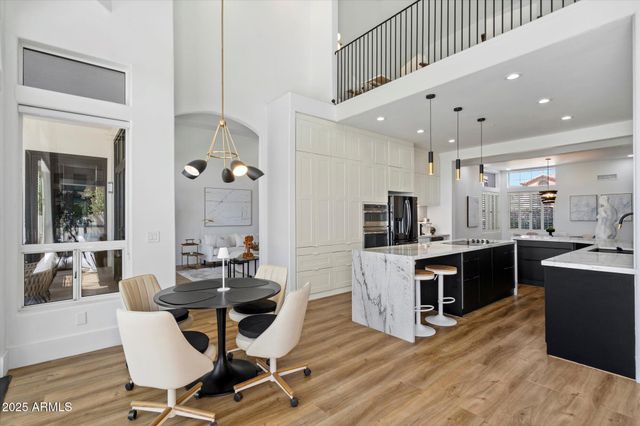 12055 E CLINTON Street, Scottsdale, AZ 85259