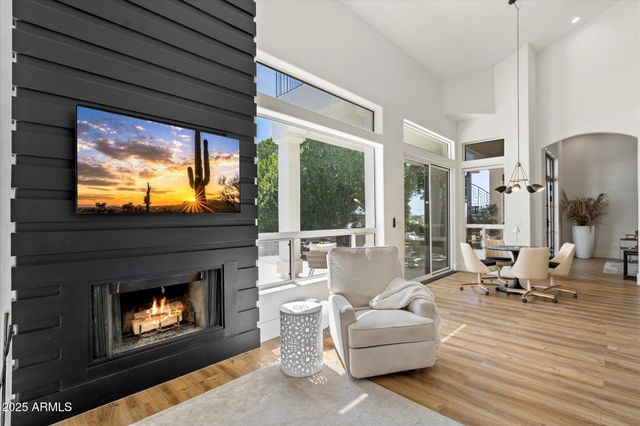 12055 E CLINTON Street, Scottsdale, AZ 85259