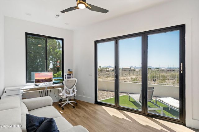 12055 E CLINTON Street, Scottsdale, AZ 85259