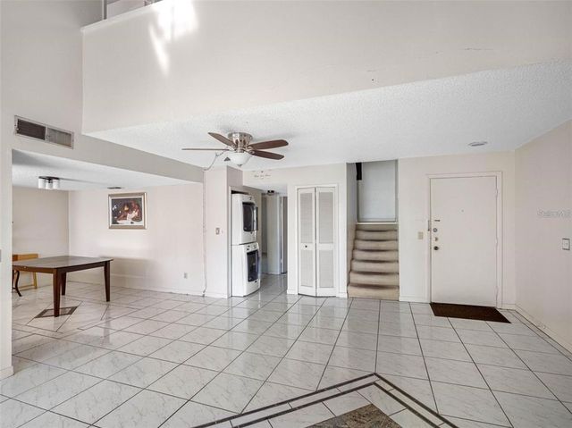 5122 PURITAN CIRCLE 5122, Tampa, FL 33617