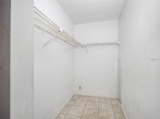 5122 PURITAN CIRCLE 5122, Tampa, FL 33617